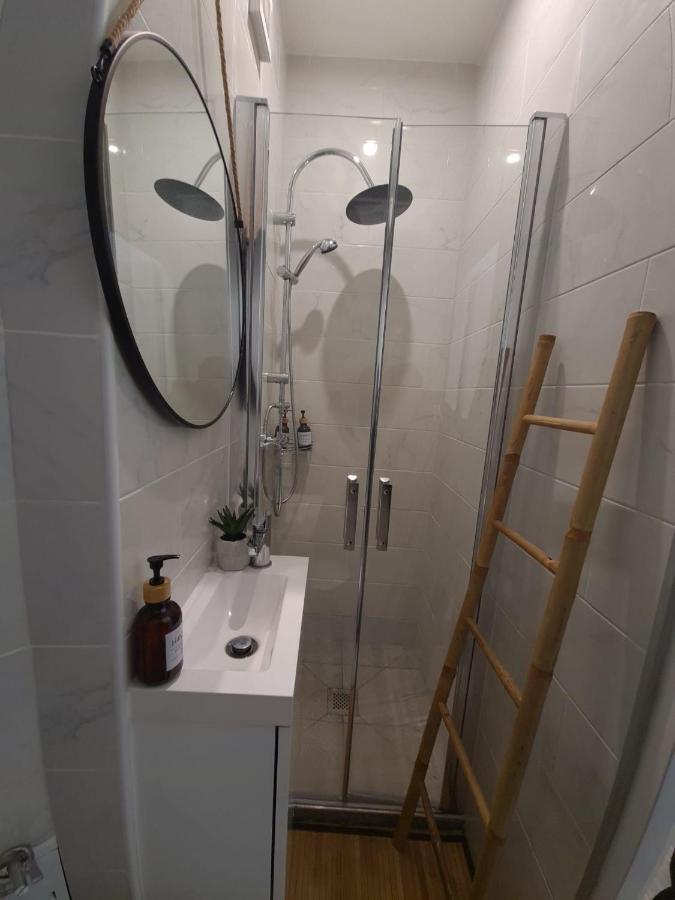 Cosy Studio Vieux Nice A 2 Pas De La Mer Екстер'єр фото
