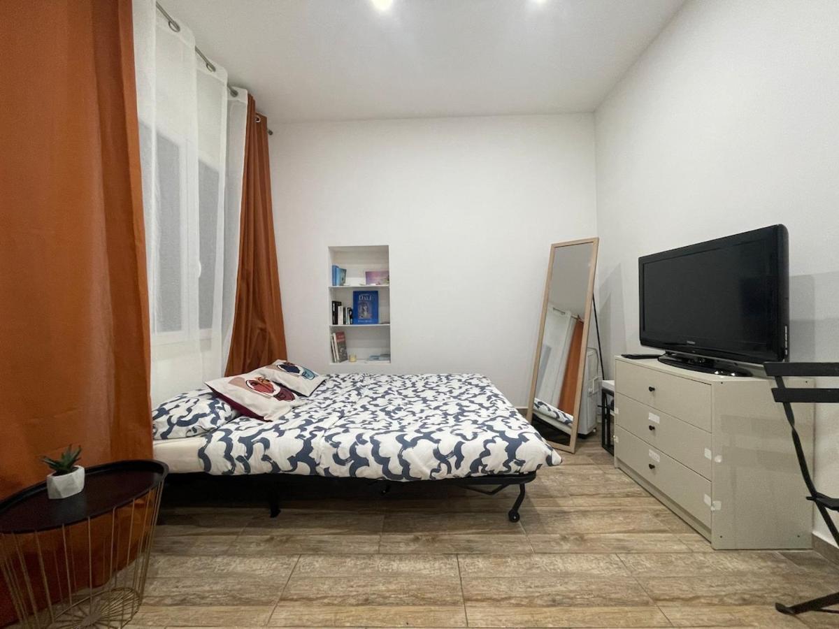 Cosy Studio Vieux Nice A 2 Pas De La Mer Екстер'єр фото